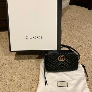 Gucci Marmont small matelassé shoulder bag